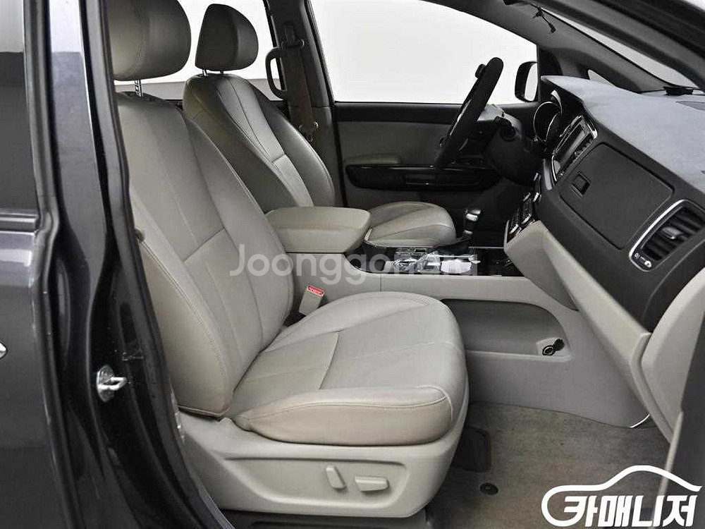 [기아]더 뉴 카니발 가솔린 7인승 리무진 프레지던트 (7인승) #앱특가--9