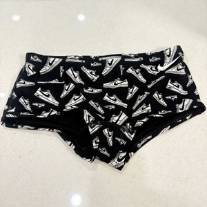 나이키 스니커즈 숏사각외..