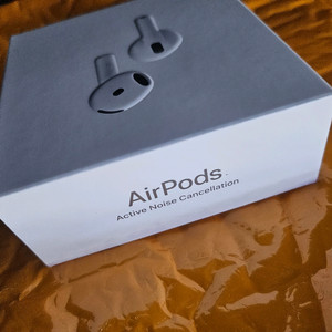 애플 에어팟4세대 anc 노이즈캔슬링 미개봉