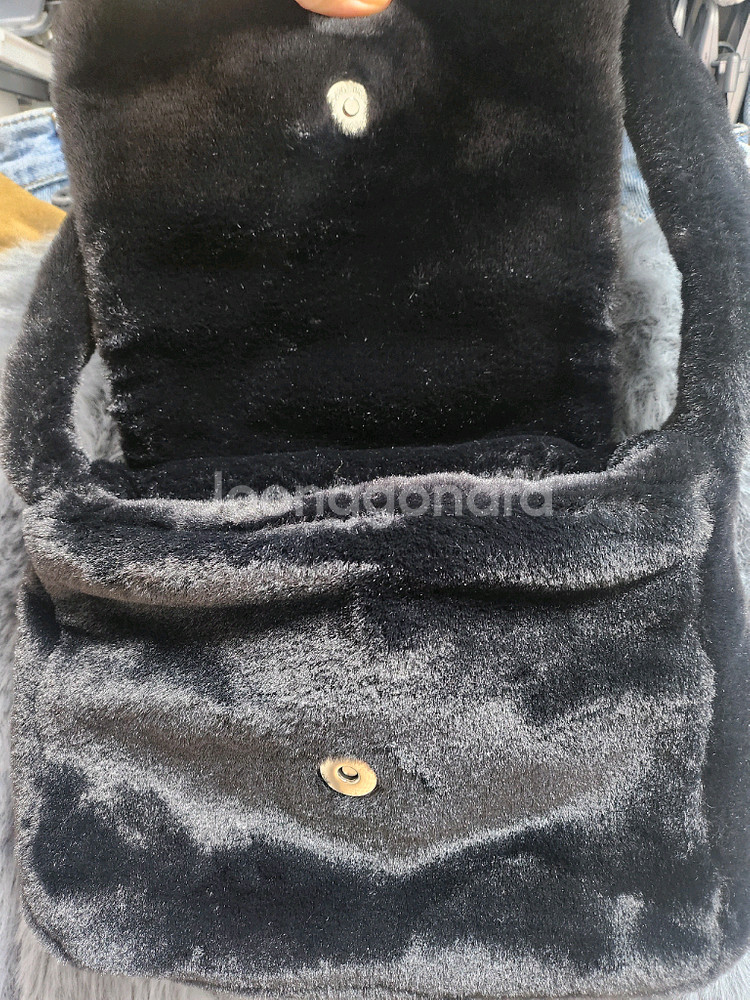 이미스 퍼 가방--1