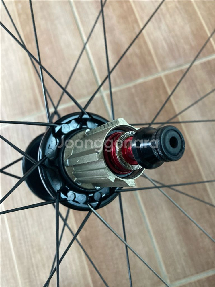 노바텍 임펄스 휠셋. 마빅 시리움 카본SL 오트루트 휠셋.--2