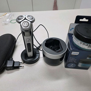 필림스 i9000 프레스티지 전기면도기 새것급 풀셋트 판매