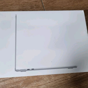미개봉 맥북에어 M4 13인치 16gb 512gb 실버