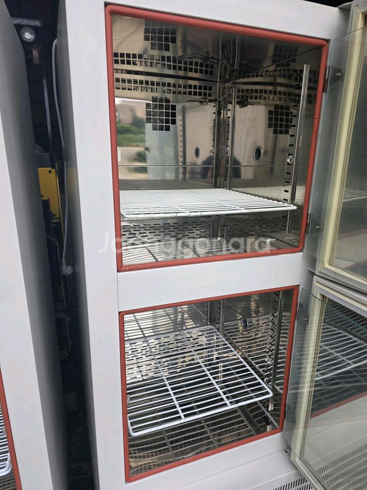 멀티룸 인큐베이터 (2룸,250L 2챔버)--1