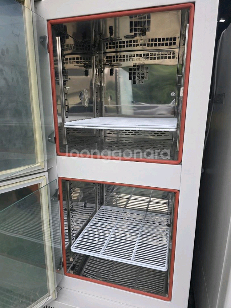 멀티룸 인큐베이터 (2룸,250L 2챔버)--2