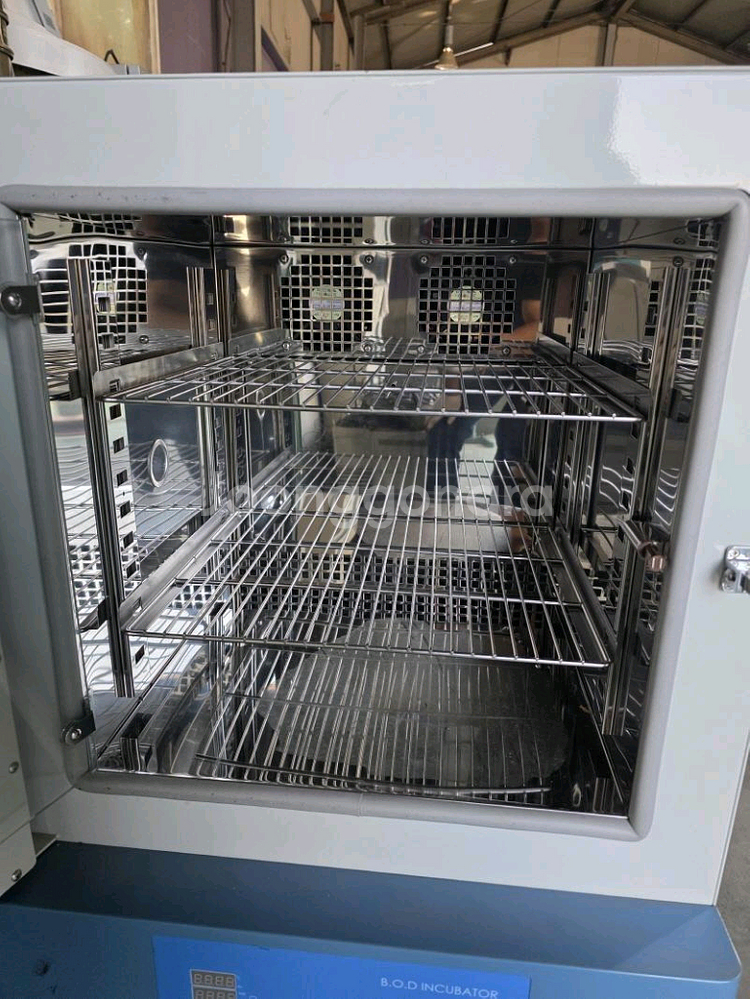 BOD 인큐베이터 81리터--1