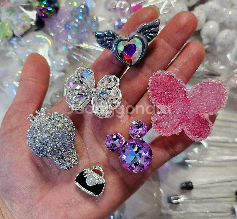 수제볼펜비즈공예재료 피규어.보석장식.볼펜대. 일괄판매--9