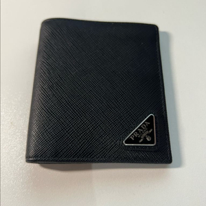 프라다 사피아노 레더 남성 반지갑