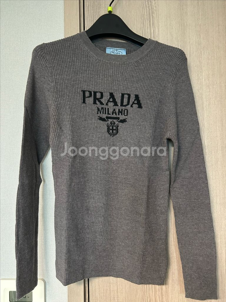 수입의류 그레이 긴팔니트--0