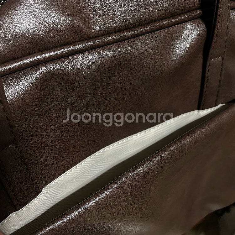 새상품) 에이블리 가을 숄더백--3