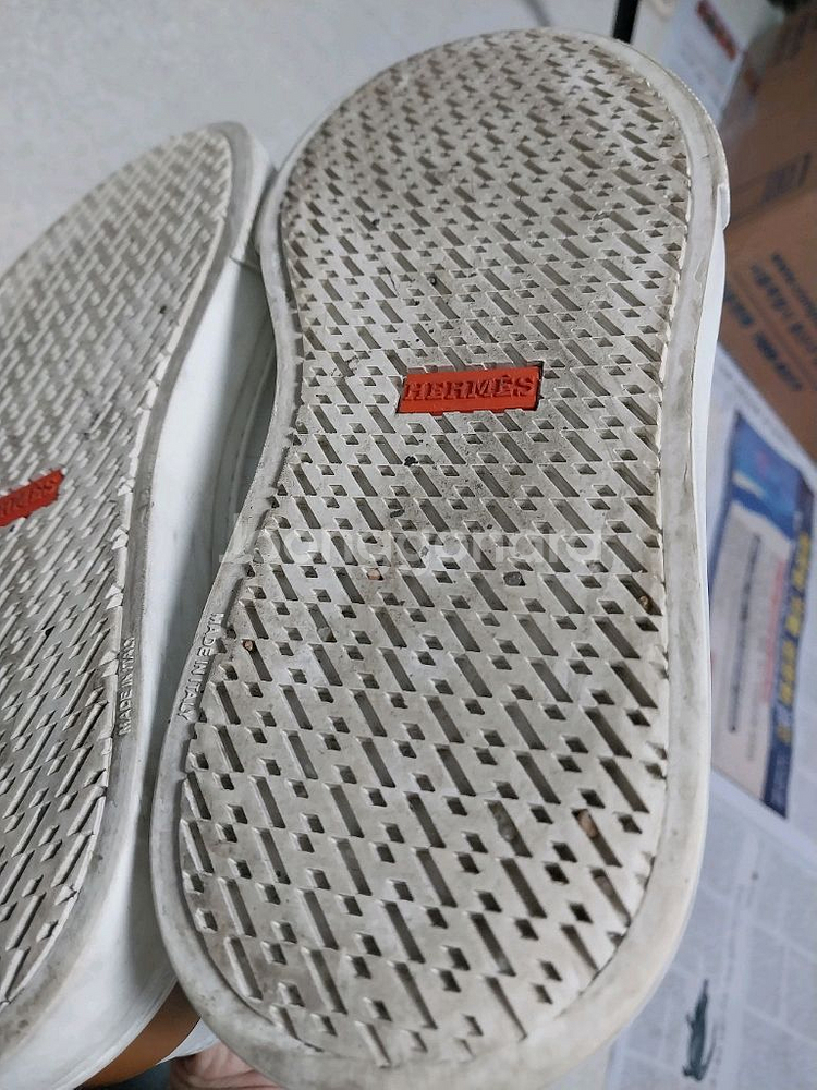 에르메스 스니커즈 36.5사이즈--3