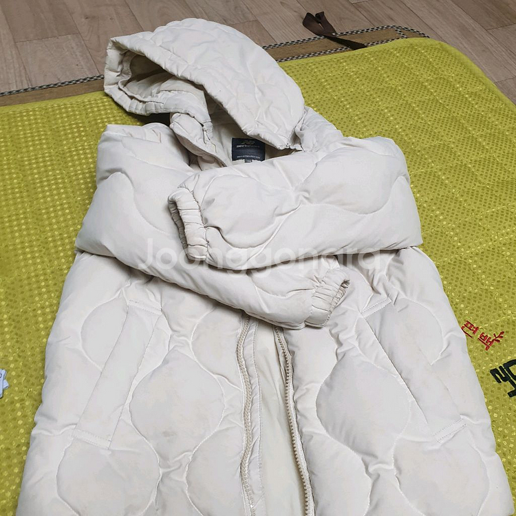 뉴발란스 나이키 패딩 후드 자켓 140 입니다--3