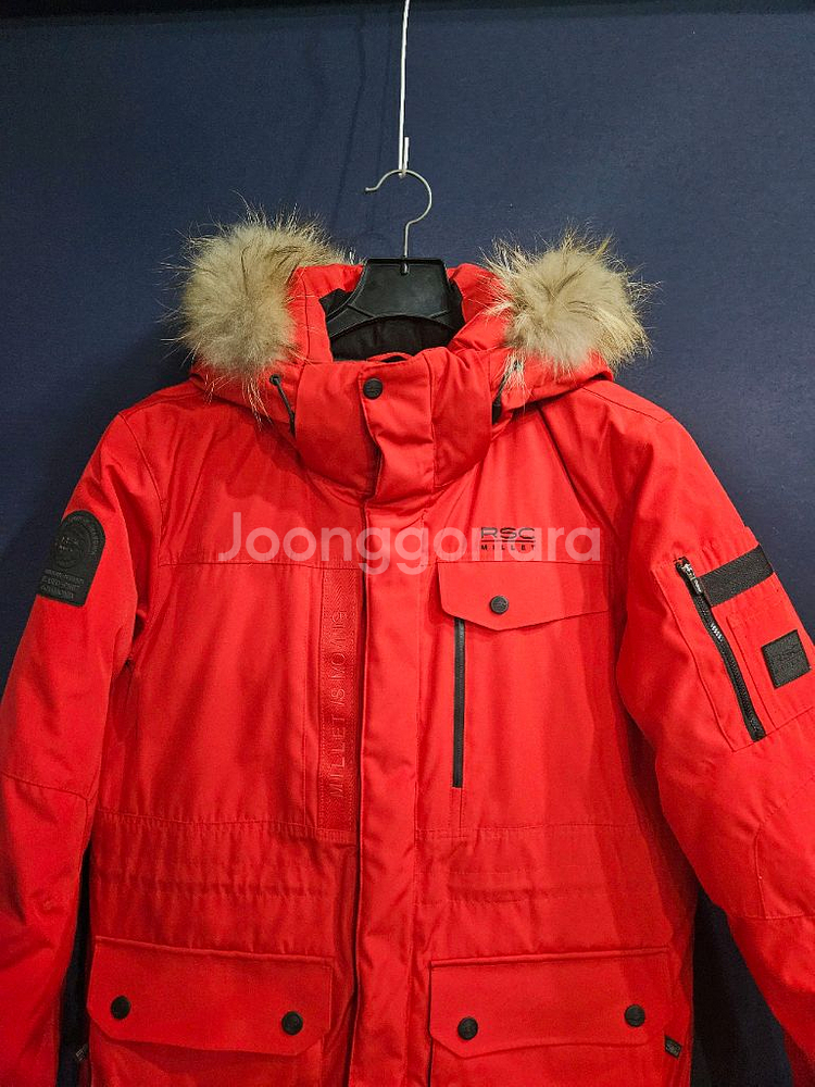 밀레 레드컬러 남성 100 구스다운 패딩--6