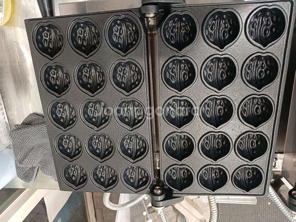 호두과자기계 30구 코팅새것 태양정밀 40만--2