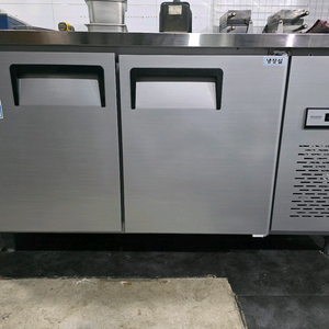 카페사용 1500테이블 냉장고 판매합니다