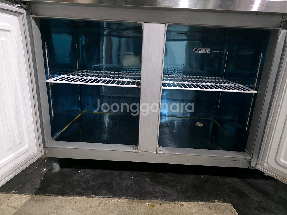 카페사용 1500테이블 냉장고 판매합니다--3