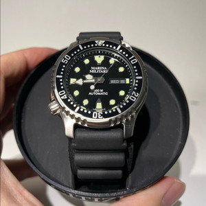 시티즌 복어 마리나 밀리타레 다이얼