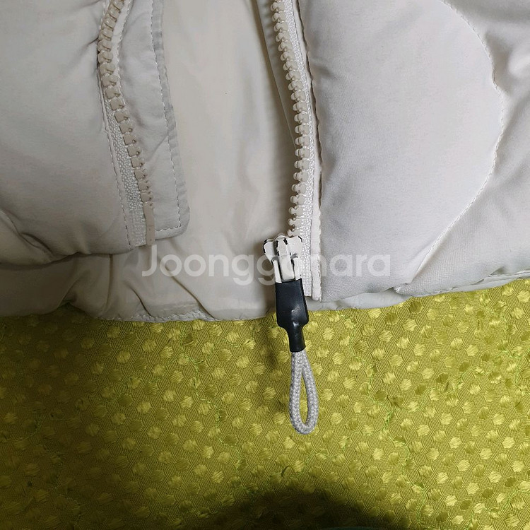 뉴발란스 나이키 패딩 후드 자켓 140 입니다--13