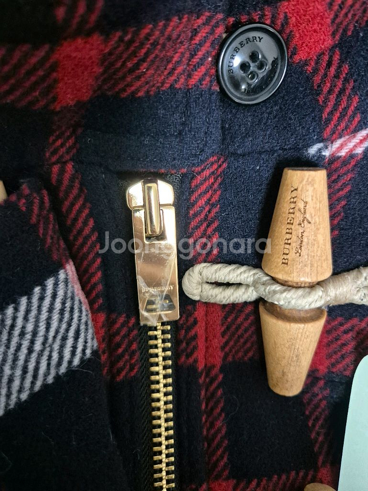 버버리 칠드런 체크 더플코트 새상품 8y--2