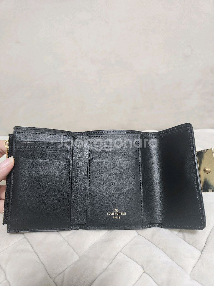 [상태A++] 루이비통 도핀 컴팩트 월릿 코인지폐 반지갑--7