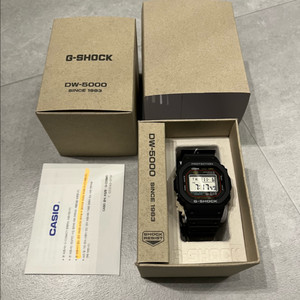 카시오 G-SHOCK DW-5000R 팝니다 지샥