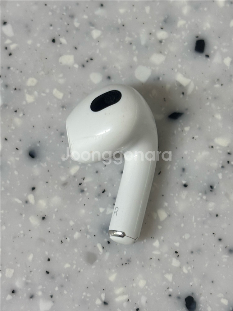 에어팟3세대 오른쪽 상태굳짱 급처!!--0