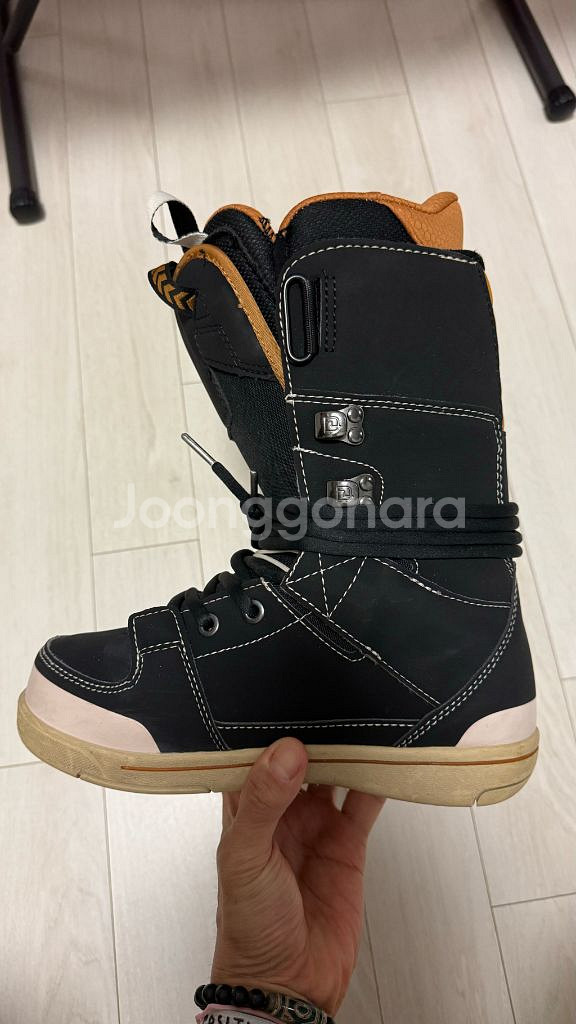 대럭스 스노우보드 부츠 235mm 팝니다--1