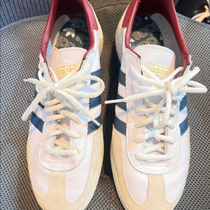 아디다스 스페지알4 운동화