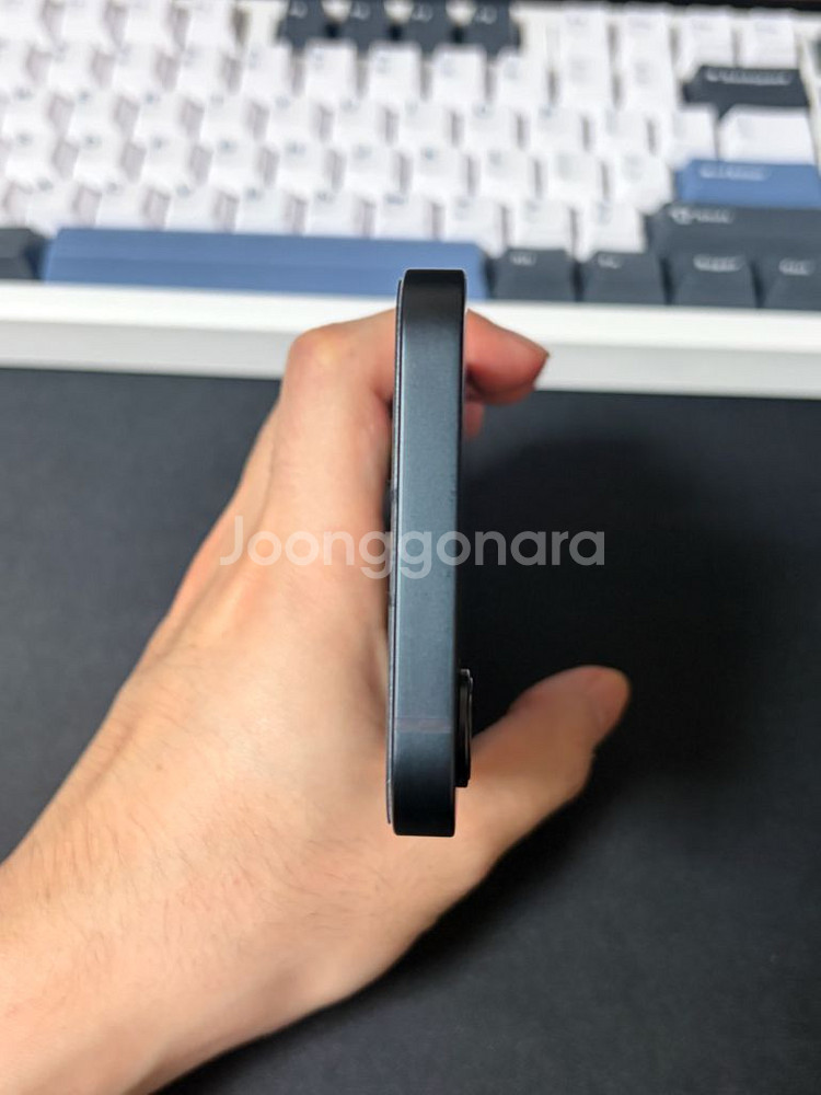 아이폰16e 128기가 블랙--3