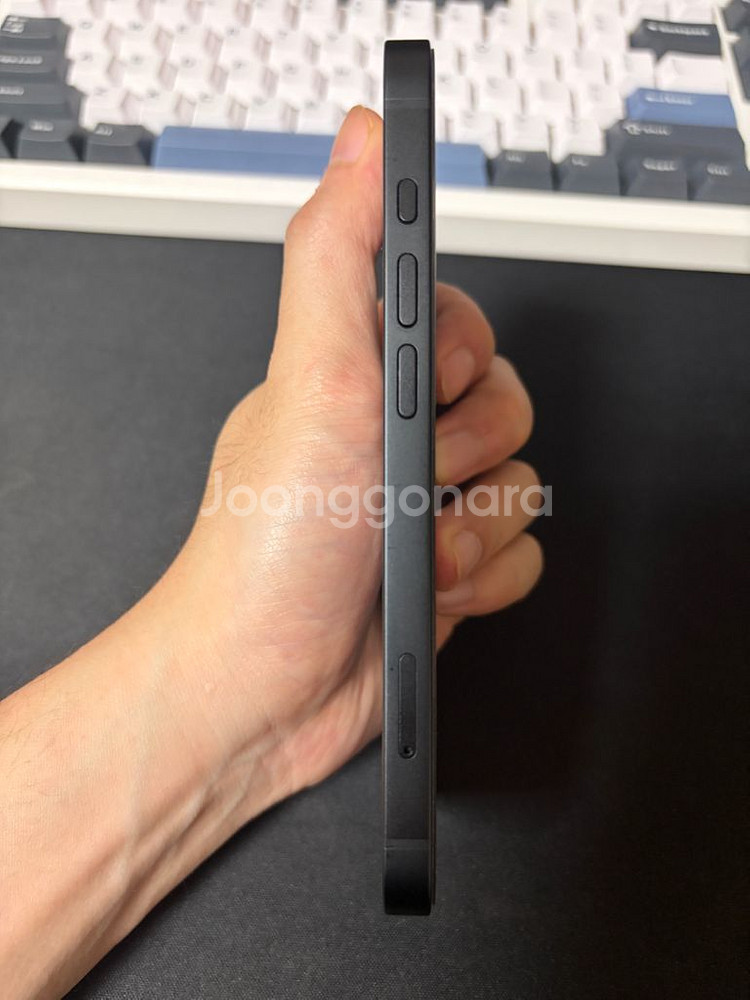 아이폰16e 128기가 블랙--2