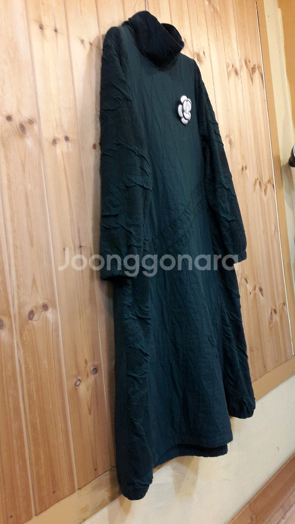 *에이레네 레이스 코사지 누빔롱 원피스 ( 새 상품 )*--2