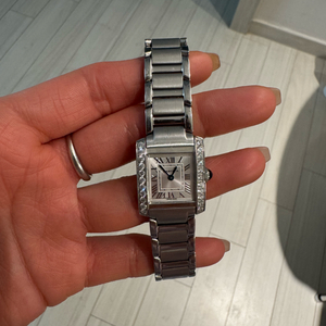 까르띠에 프랑세즈 다이아몬드 시계