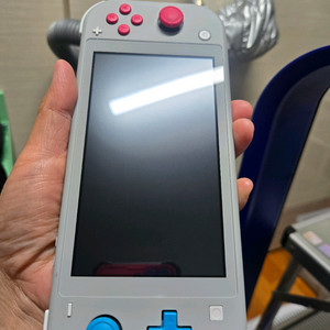 닌텐도스위치라이트 자마젠타에디션 팝니다~~