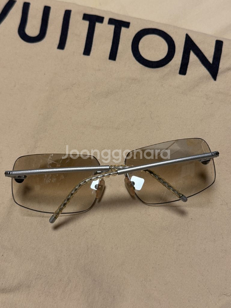 샤넬 고글형 선그라스 팝니다--1