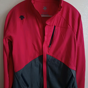 여성용 데상트 바람막이 자켓 S90