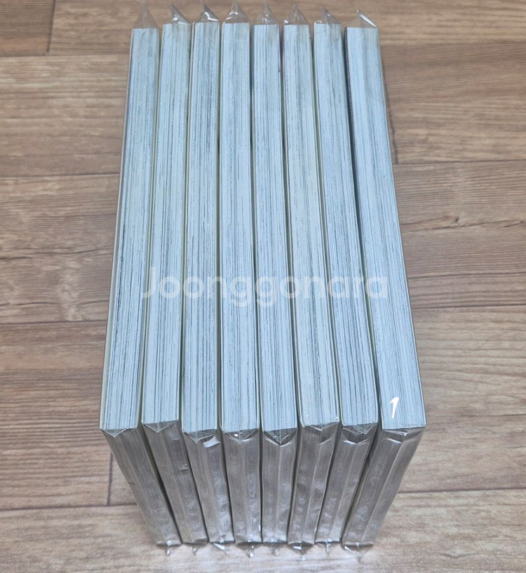 플루토 1-8완결 팝니다--1