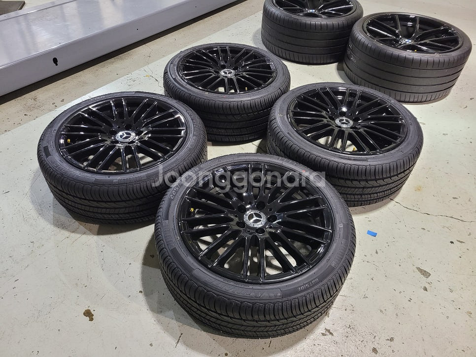 벤츠 신형C클래스 마차18인치 순정품휠타이어 한대분--0