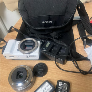 소니 a5000세트 팝니다(번들렌즈포함)