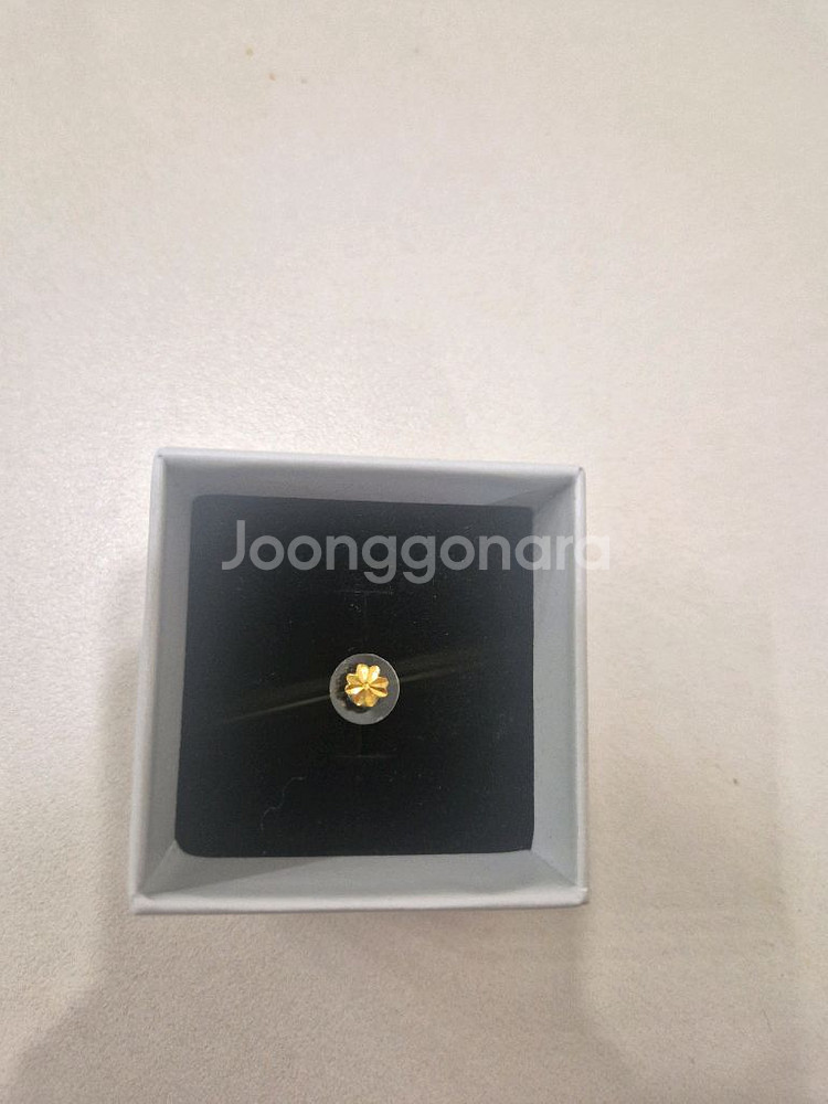 순금귀걸이 1개--0