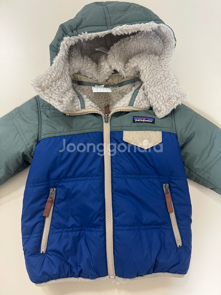 파타고니아 베이비 키즈 리버서블 패딩 4T--0