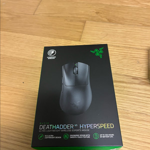 레이저 데스에더 v3 하이퍼스피드 게이밍 마우스