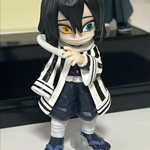 귀멸의칼날 이구로 오바나이 팔버스