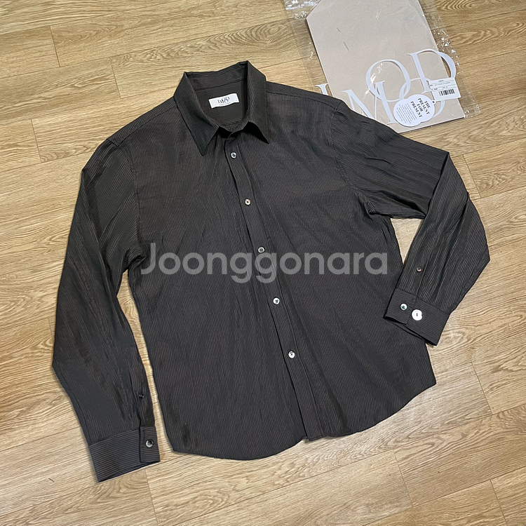 44) 엘무드 실키 스트라이프 셔츠 브라운--2