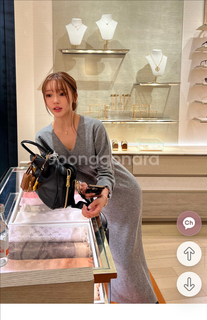 마리마켓 홀가먼트 롱 원피스 브이넥 니트원피스 울원피스--4