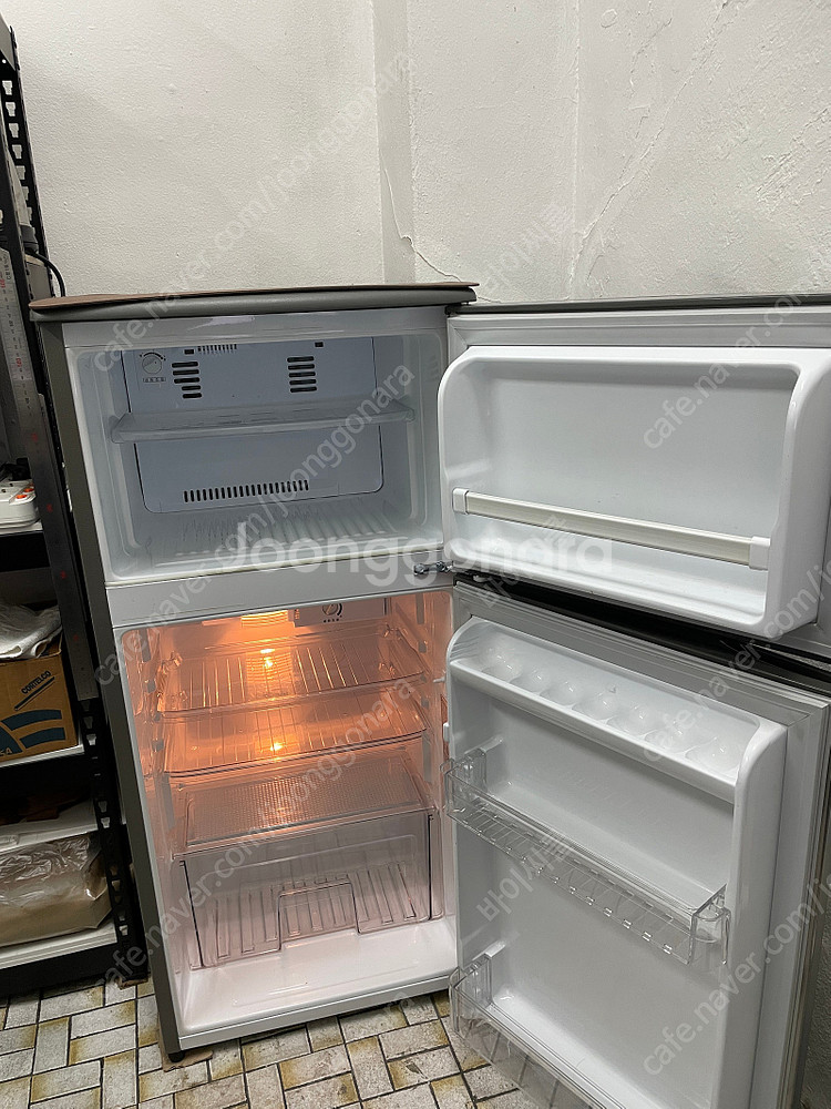 LG소형 냉장고 137L B147S--1