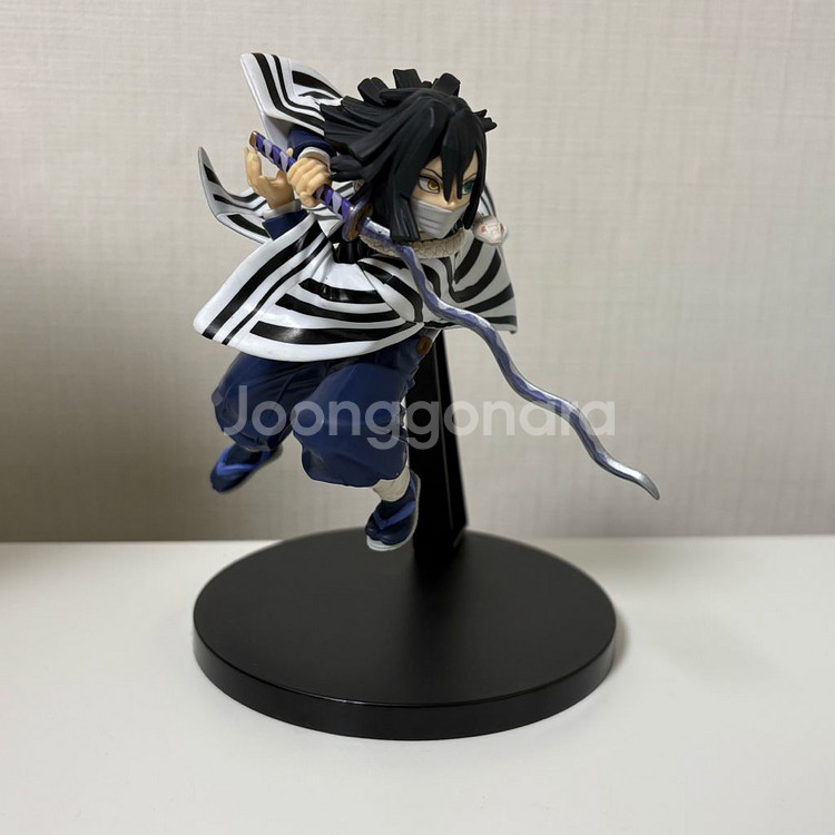 귀멸의 칼날 이구로 오바나이 바이브레이션 피규어--1