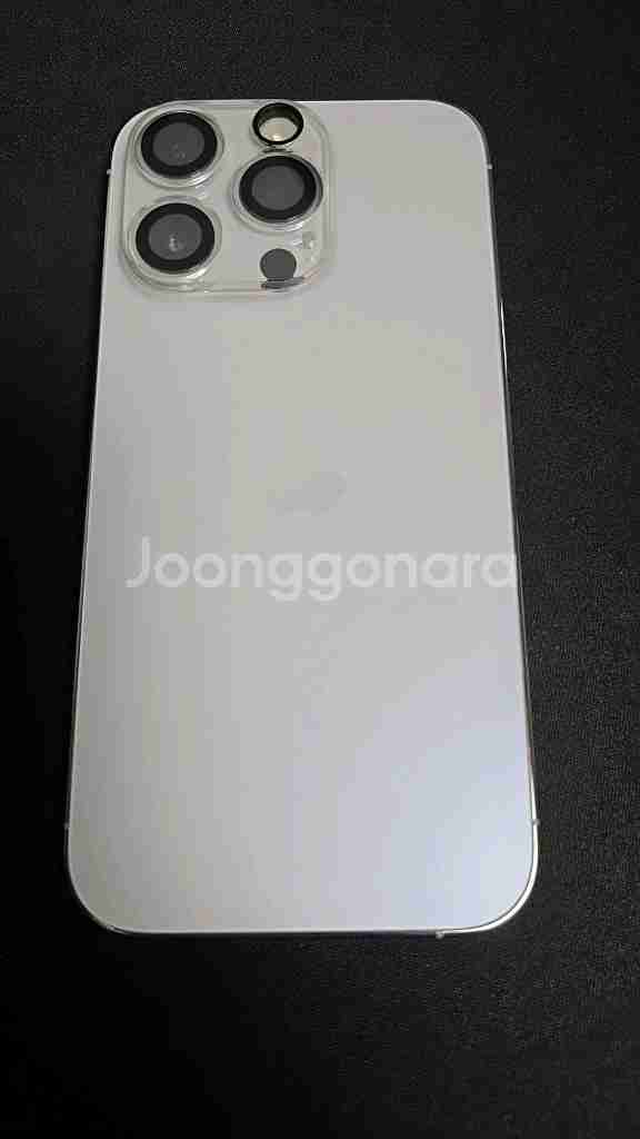 아이폰 14프로 자급제 실버 512기가 판매합니다. 배터리성능 100프로--1