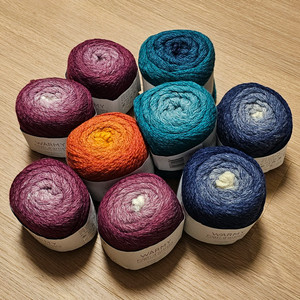 (세하선) 레인즈두놀드 워미 그라데이션 배색실 뜨개실 털실 울 70% 겨울실 목도리 숄 조끼