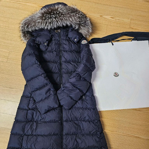 몽클레어 아벨10Y