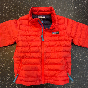 파타고니아 키즈 경량 다운 패딩